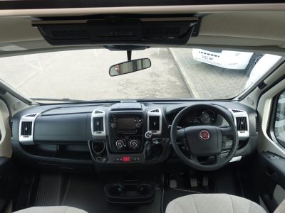 1818-Autotrail-Tracker-LB-2