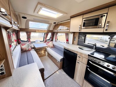 2017-Swift-Challenger-480-7626-4