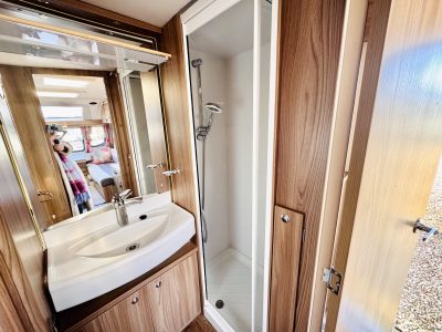 2017-Swift-Challenger-480-7626-7