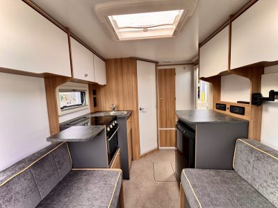 2020-Bailey-Discovery-D4-2-3