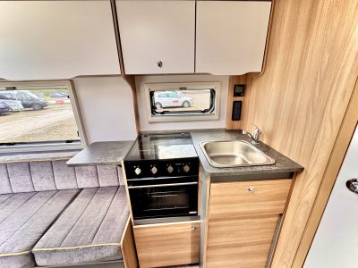 2020-Bailey-Discovery-D4-2-4