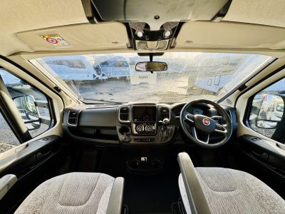 2222-Autotrail-Imala-736G-2