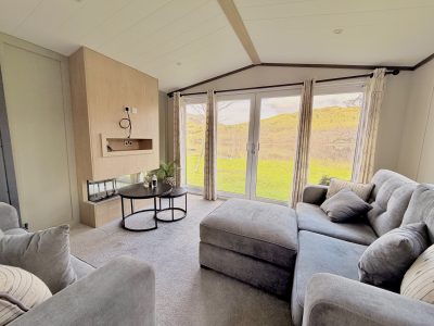 N2026-Victory-Davenport-40-x-13-2-Bedroom-7631-3